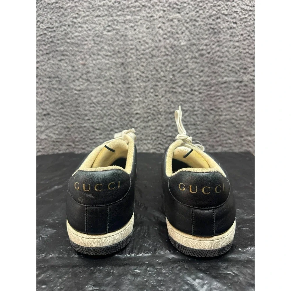 Gucci pre owned
